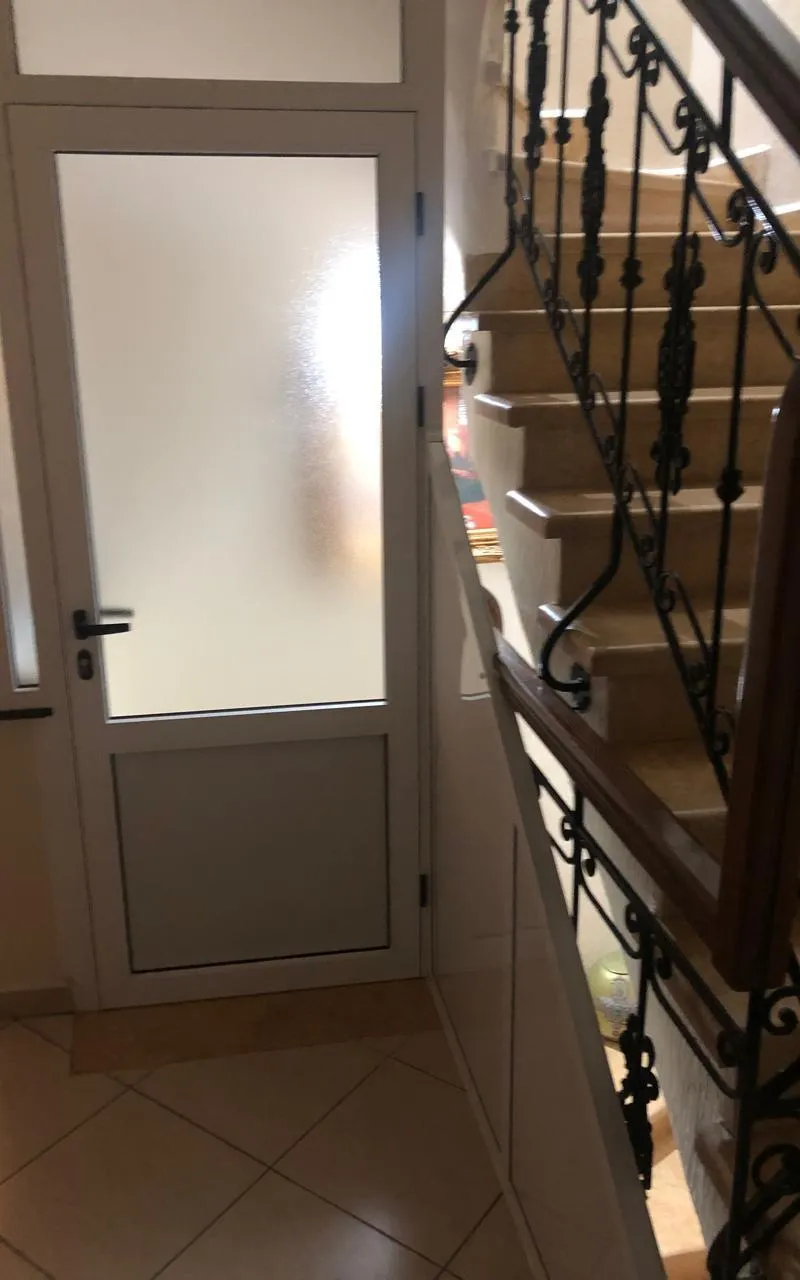 Duplexe en 2 niveaux  pour location.      