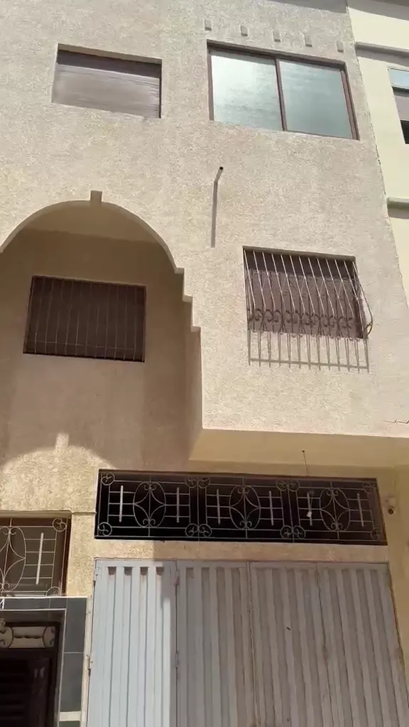 Immeuble r+2 a vendre hay essalam el jadida