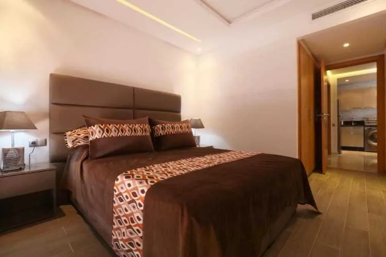 Très belle Appartement journaliste Guilez