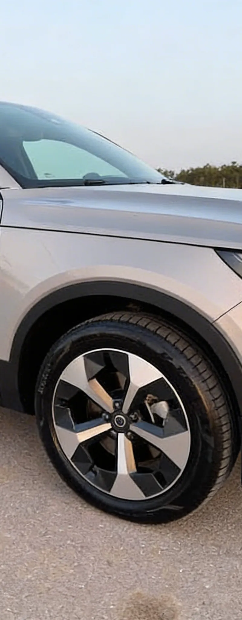 VOLVO XC40 2025 Essence MHEV Occasion Casablanca Maroc
