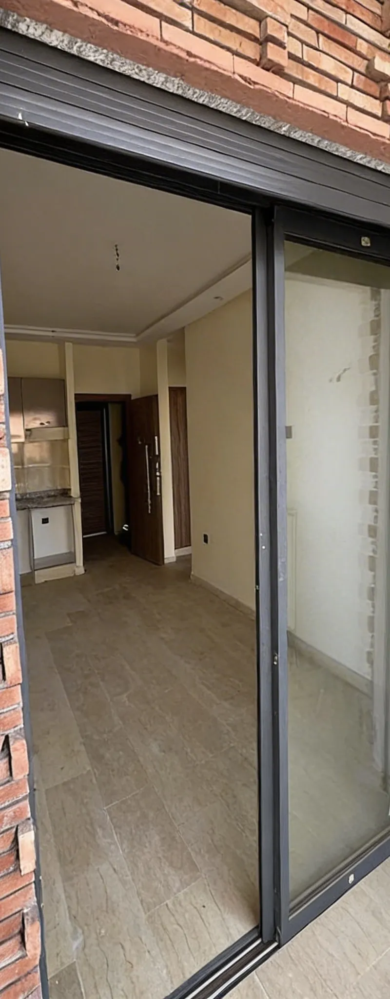 STUDIO NEUF À VENDRE À LHIVERNAGE