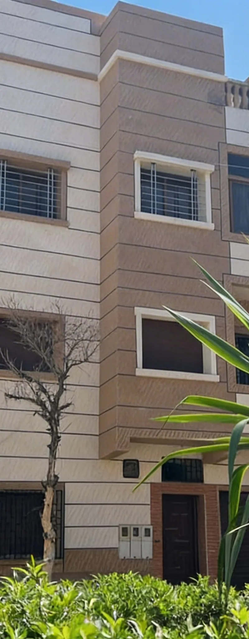 Appartement double façade & Garçonnière