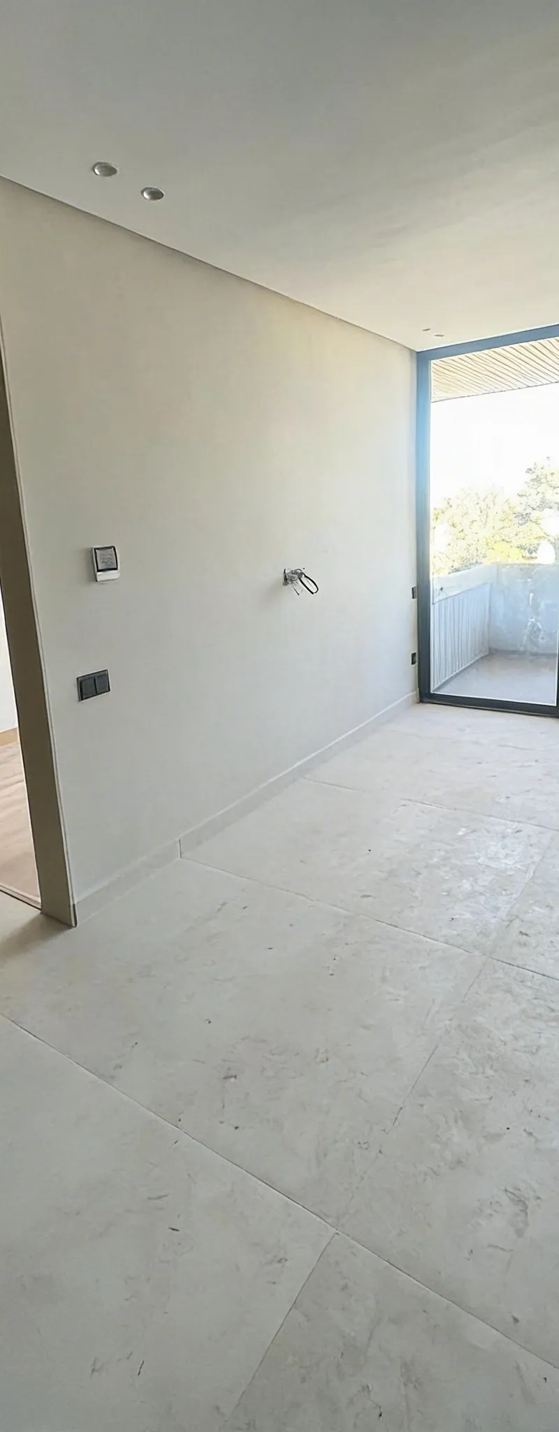 STUDIO MAGNIFIQUE À SAISIR