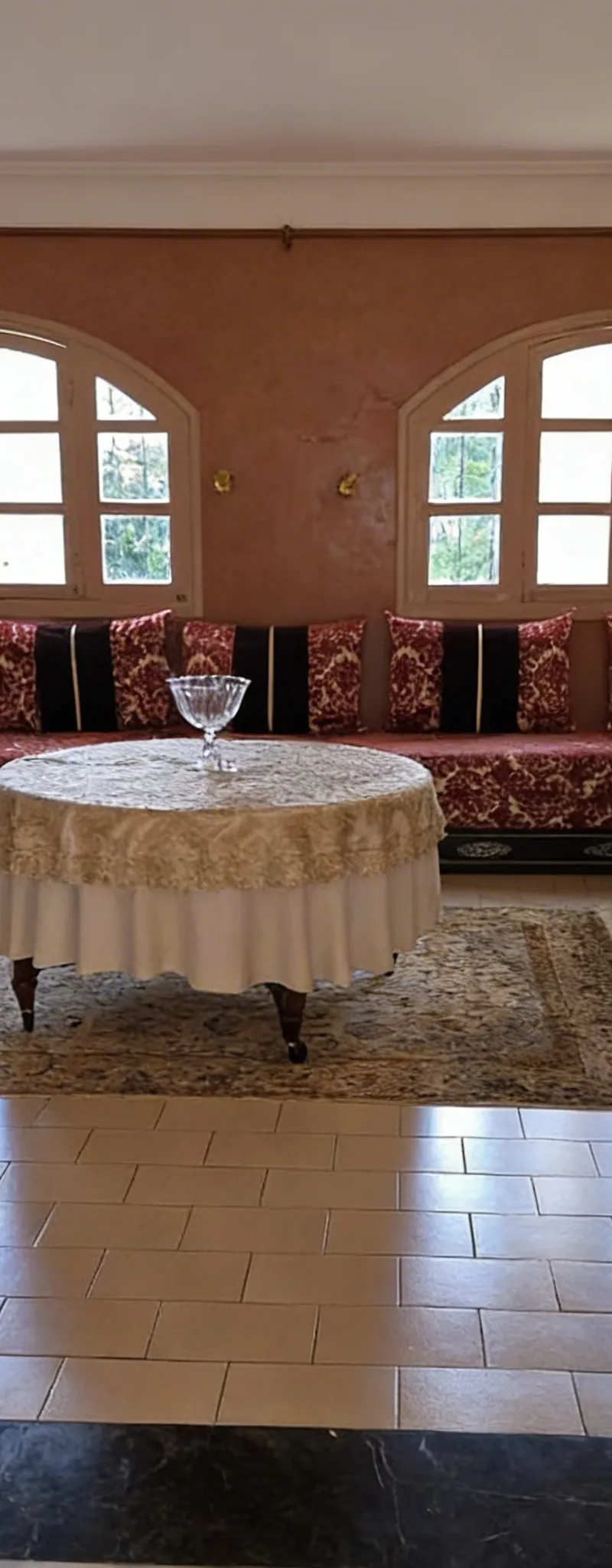 Villa Plain-Pied 1080m² - Hay Riad Secteur 7