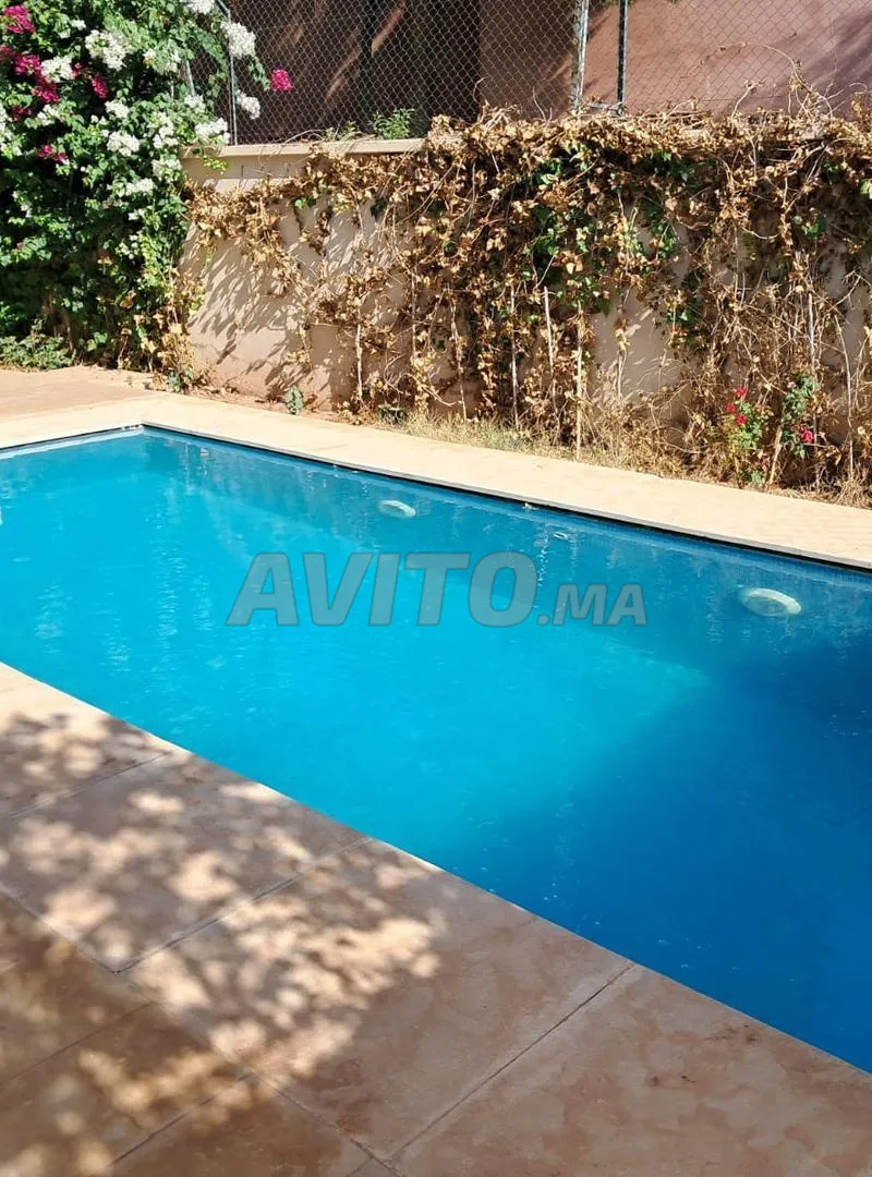 Villa 360 m2 avec pisince à Targa