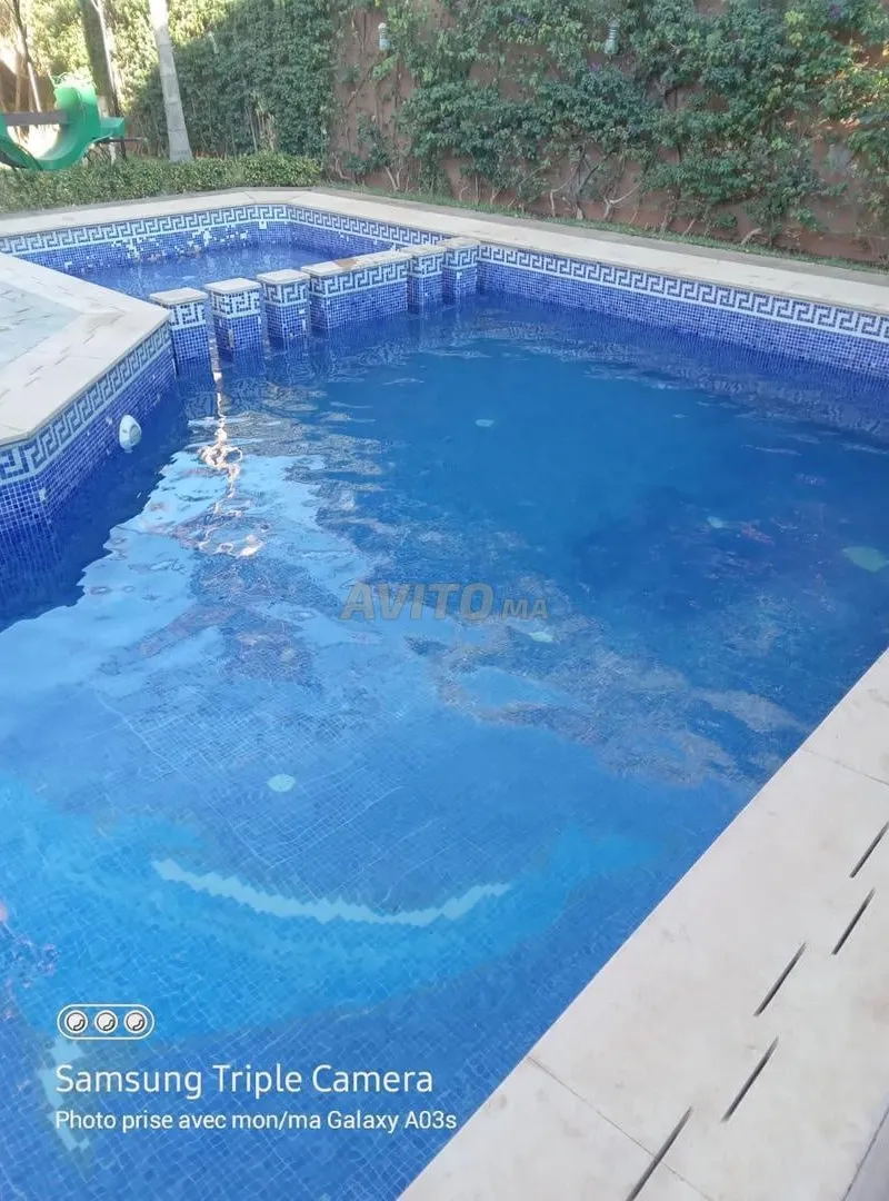 Magnifique villa 485 m² à Vendre à Targa Marrakech