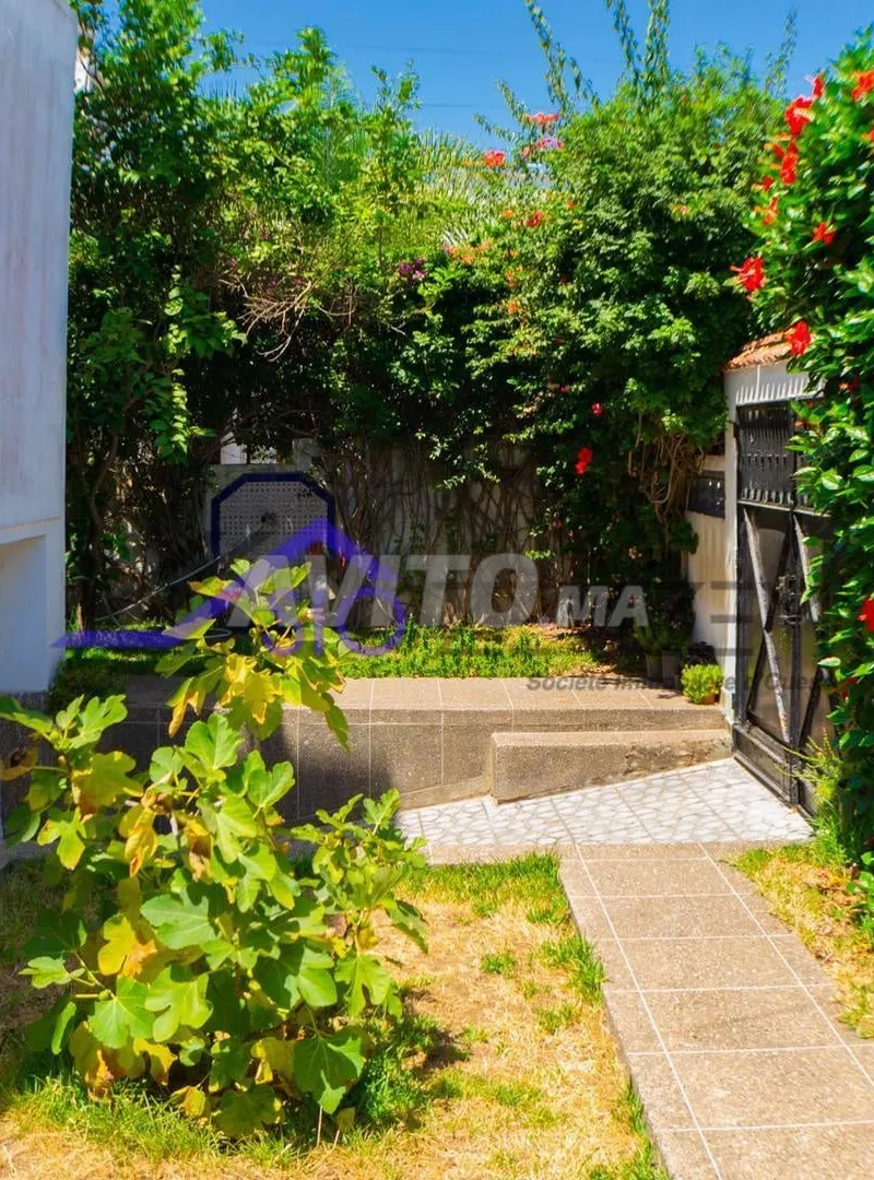 Belle villa à Bir Rami Est el menzeh