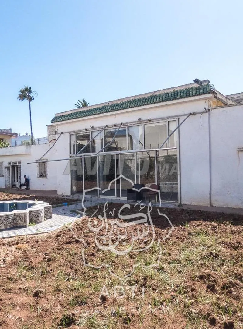 Villa à démolir 708m² proche palais royal Habbous