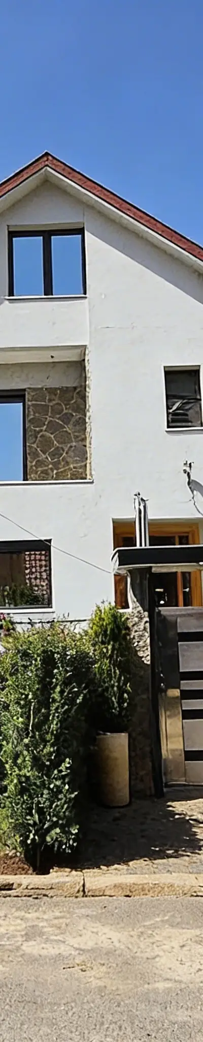 Villa de Luxe à Vendre Quartier Belle Vue, Ifrane