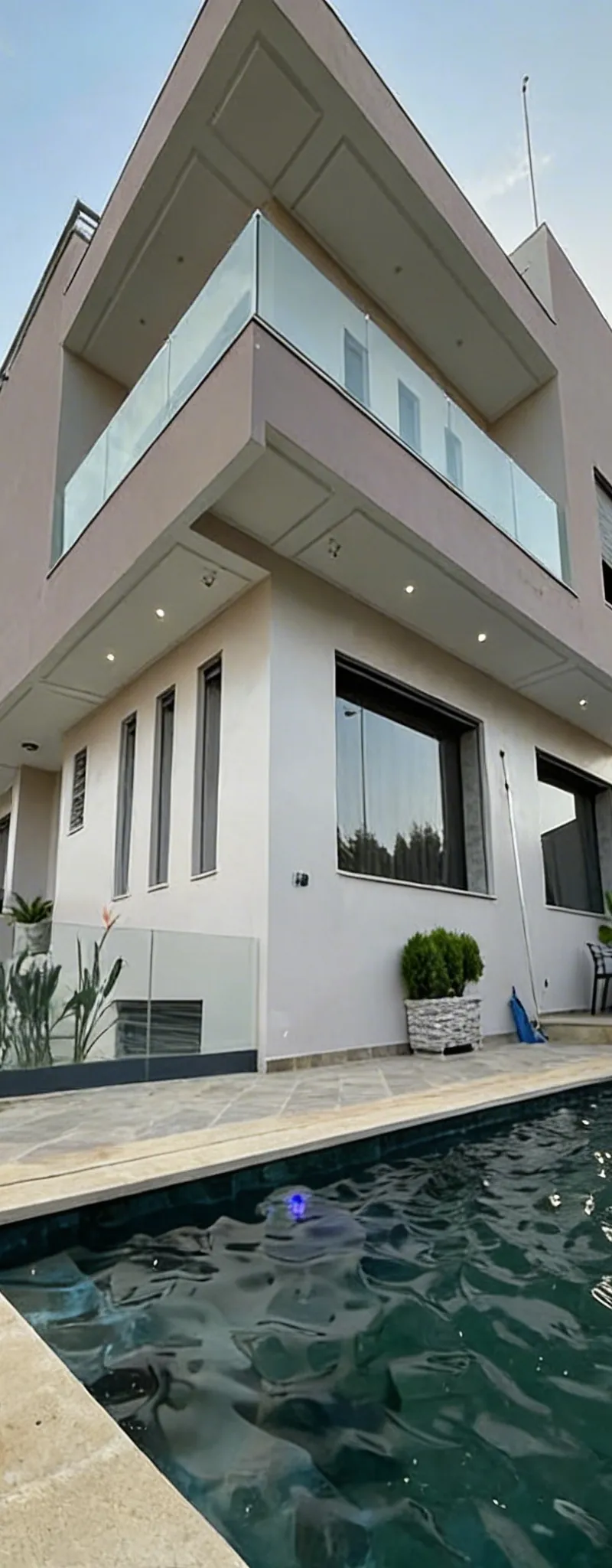 Villa Moderne à Vendre – Meknès
