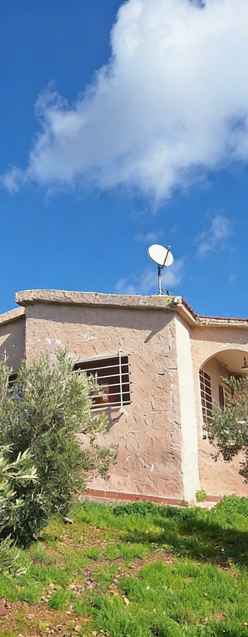 Particulier vend superbe ferme avec villa moderne