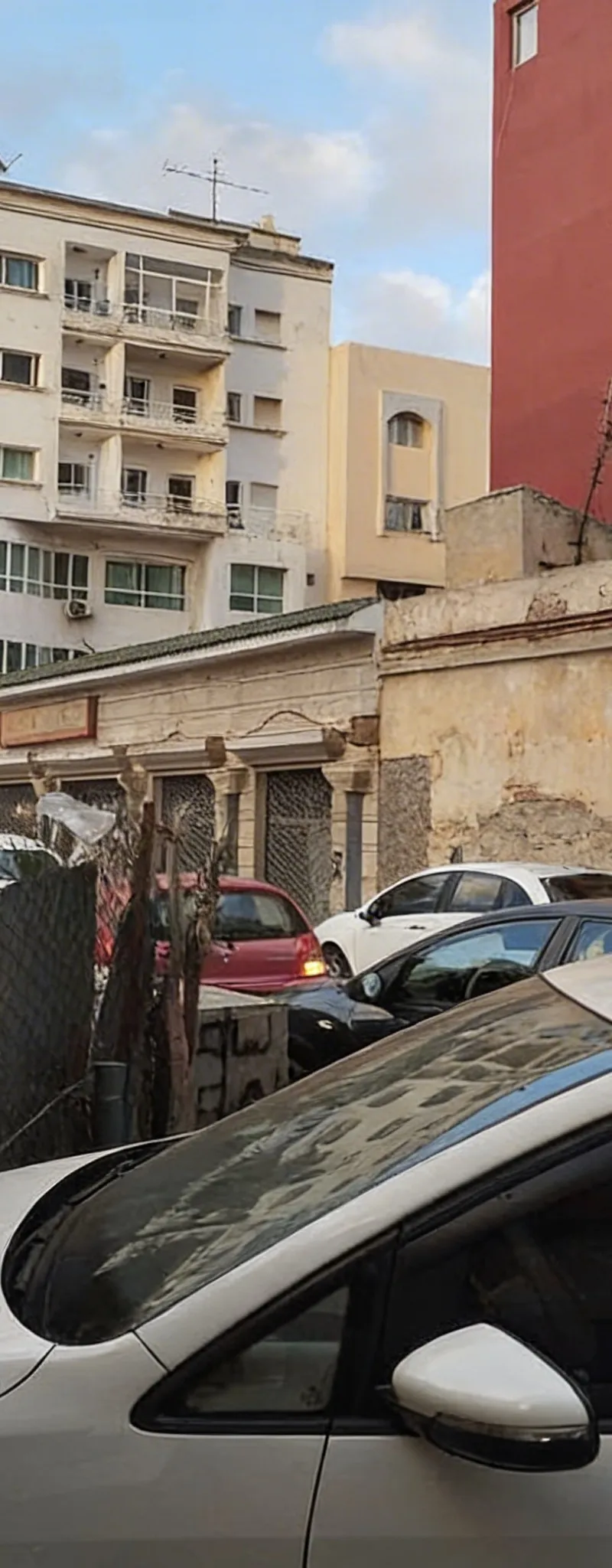 Terrain de 352m2 à Maarif à vendre