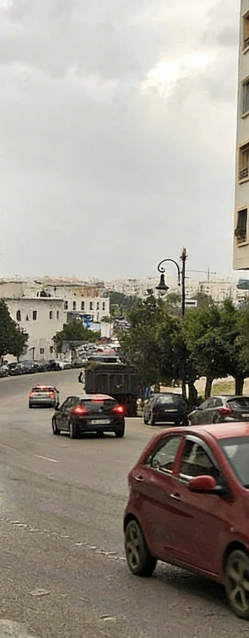 Local commercial à vendre, route de Rabat, Ibn Batouta, Hay Hassani