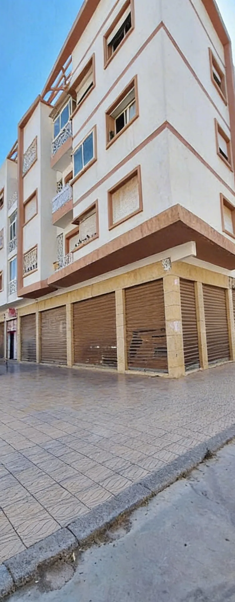 Local commercial à vendre – Khouzama Oulfa
