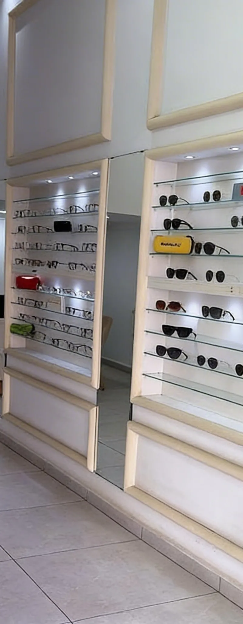Magasin d'optique à vendre