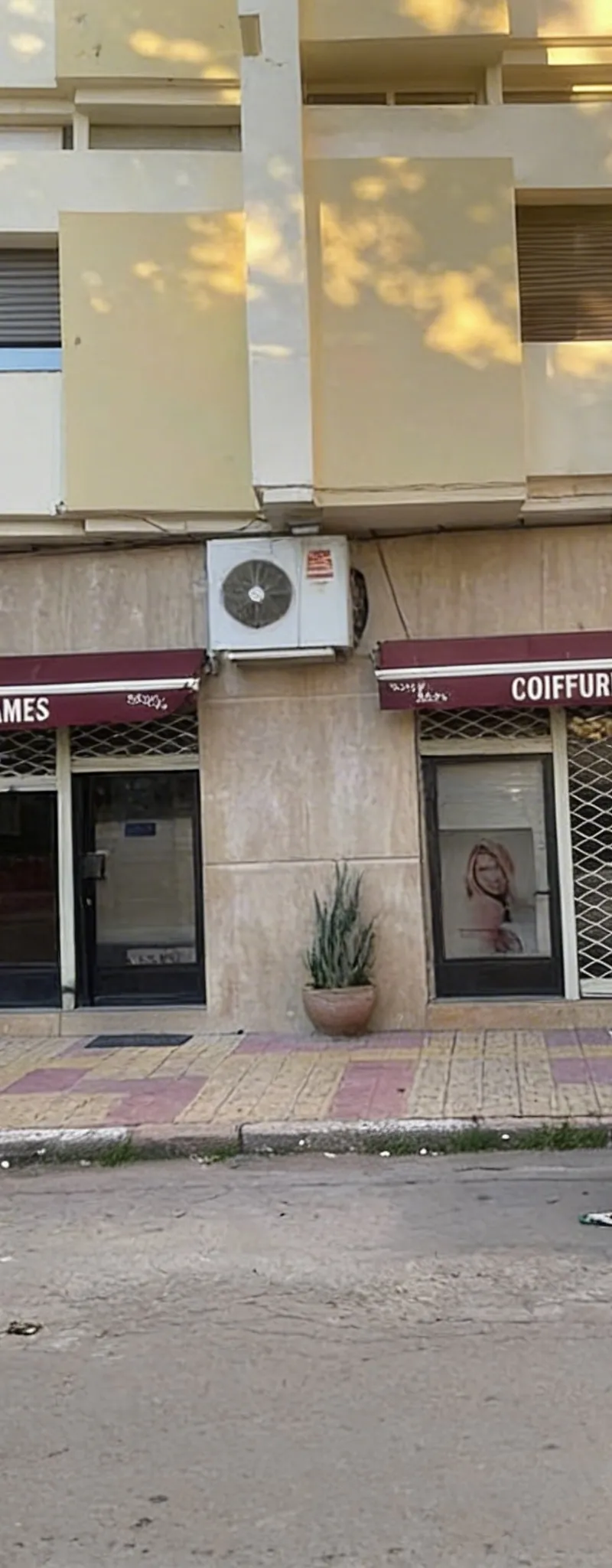 73m² Local commercial à vendre centre-ville