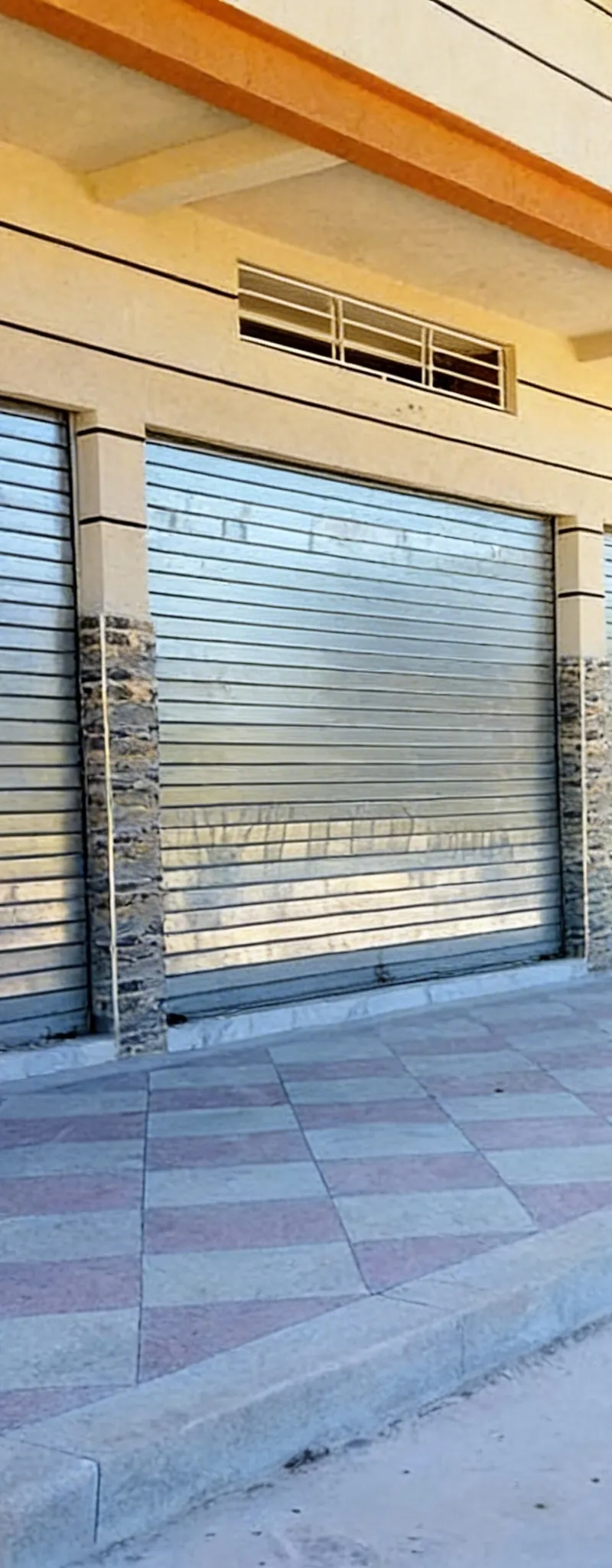 Boutiques commerciales à vendre