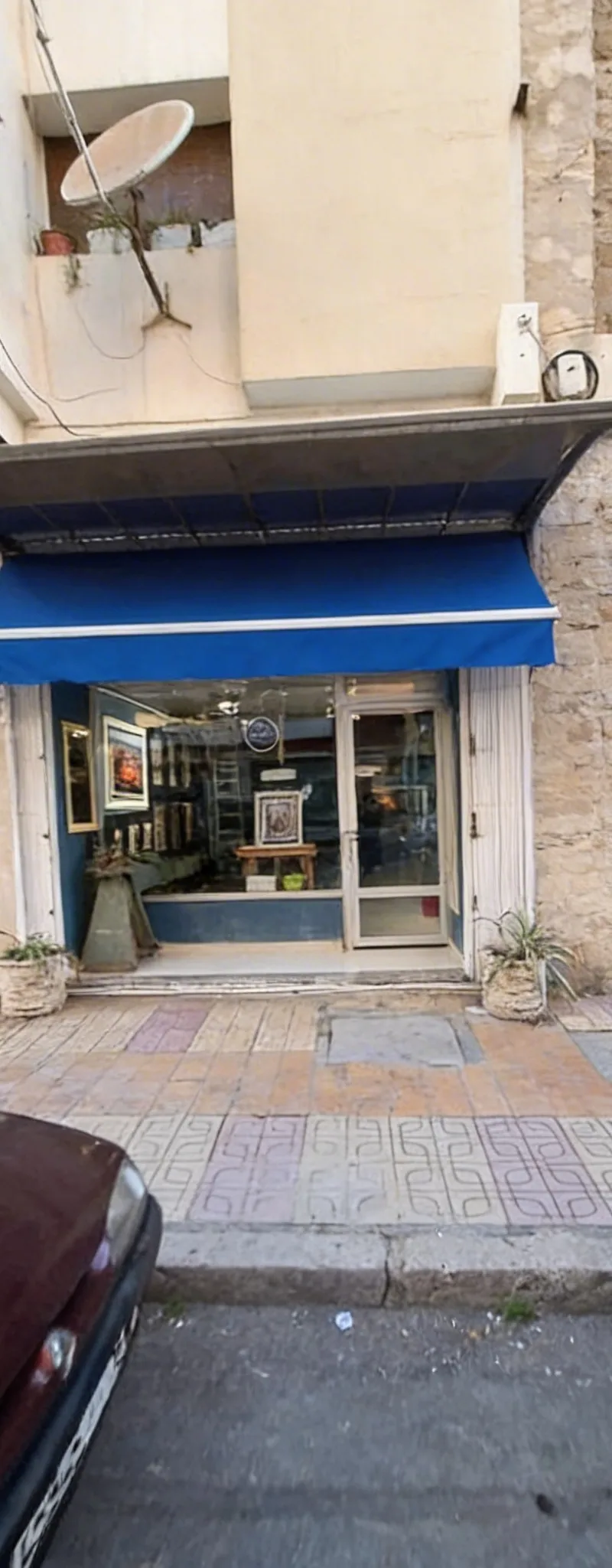 99m² Local commercial à vendre centre-ville magasin à vendre
