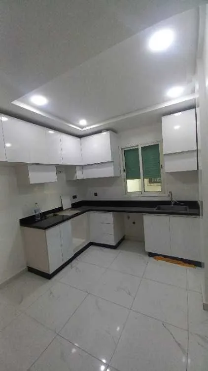 Appartement à vendre à hamza 105 m²