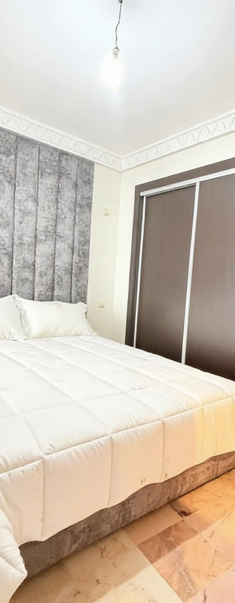 Studio luxueux à vendre 50 m² à côté de Twin