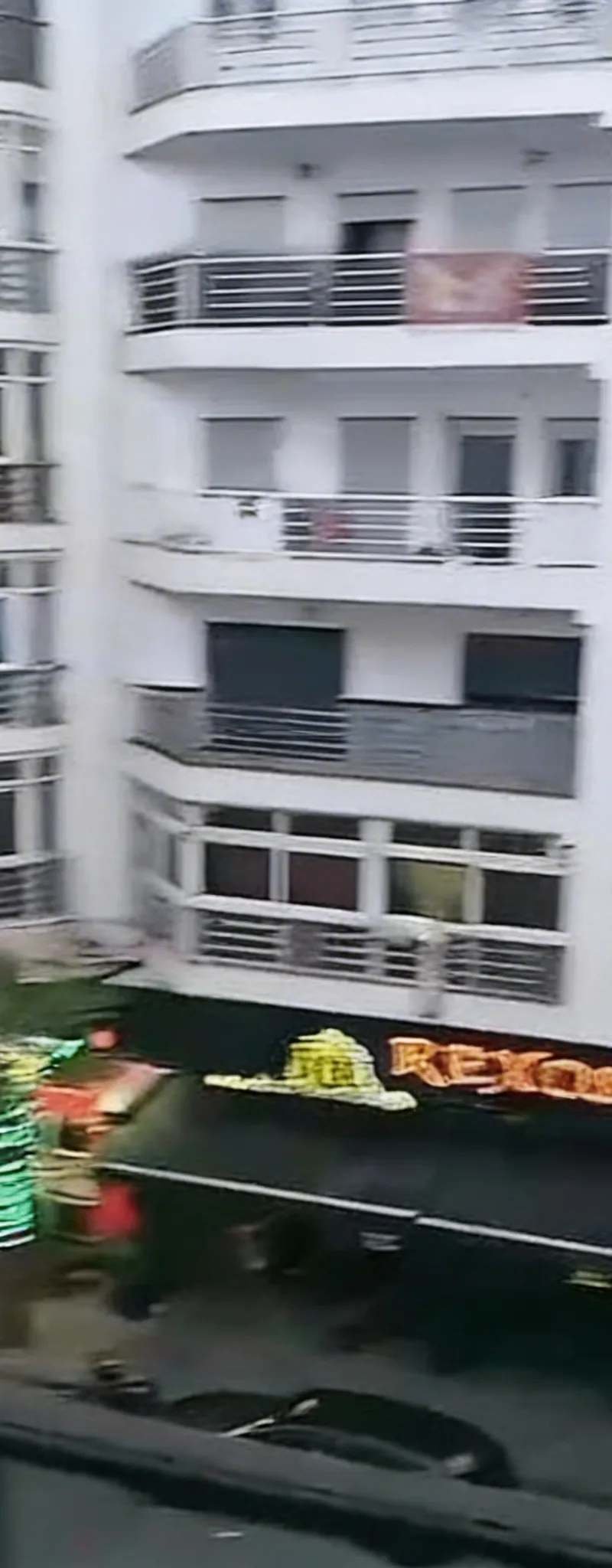 Appartement à sarout pas de porte 75 m²