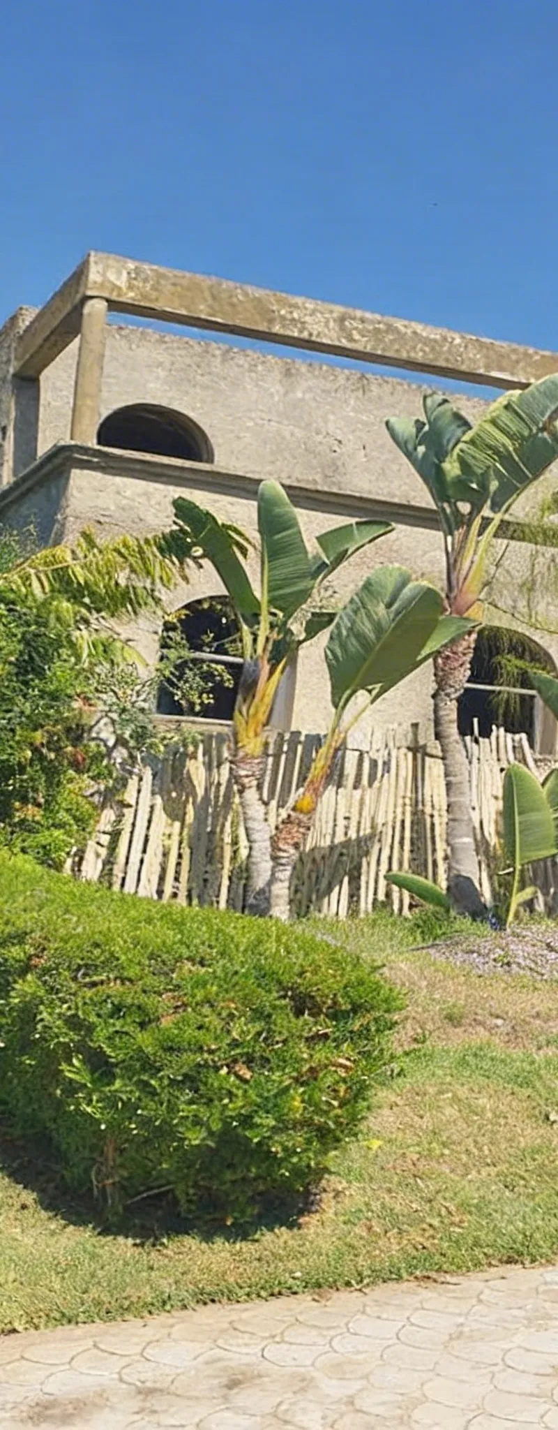 Terrain 440 m² Hay Riad Secteur 19 Villa ou Bureau