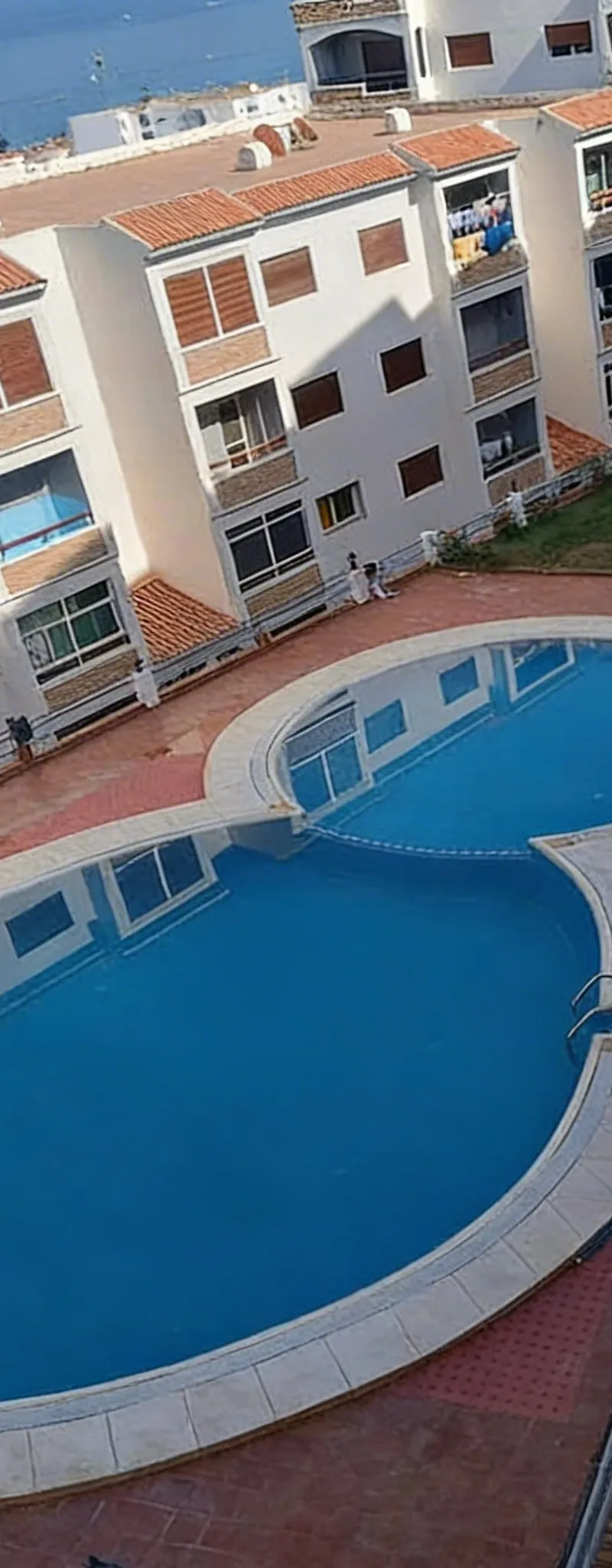 Appartement avec piscine à vendre