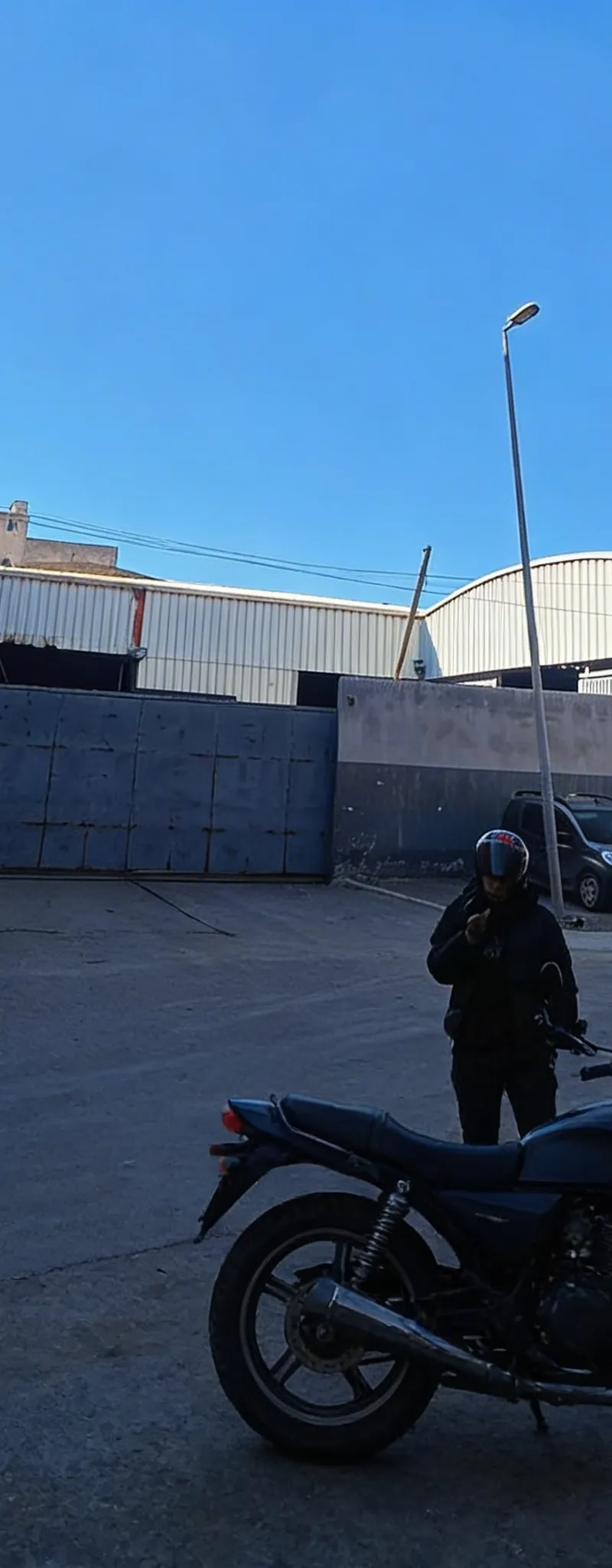 Local industriel de 4200m2