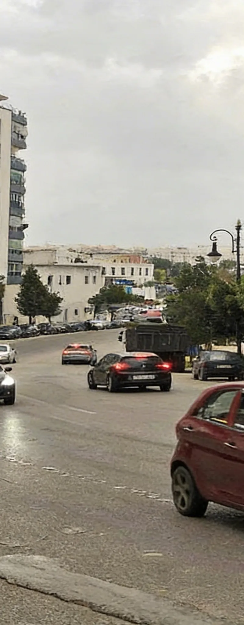 Local commercial à vendre, route de Rabat, Ibn Batouta, Hay Hassani