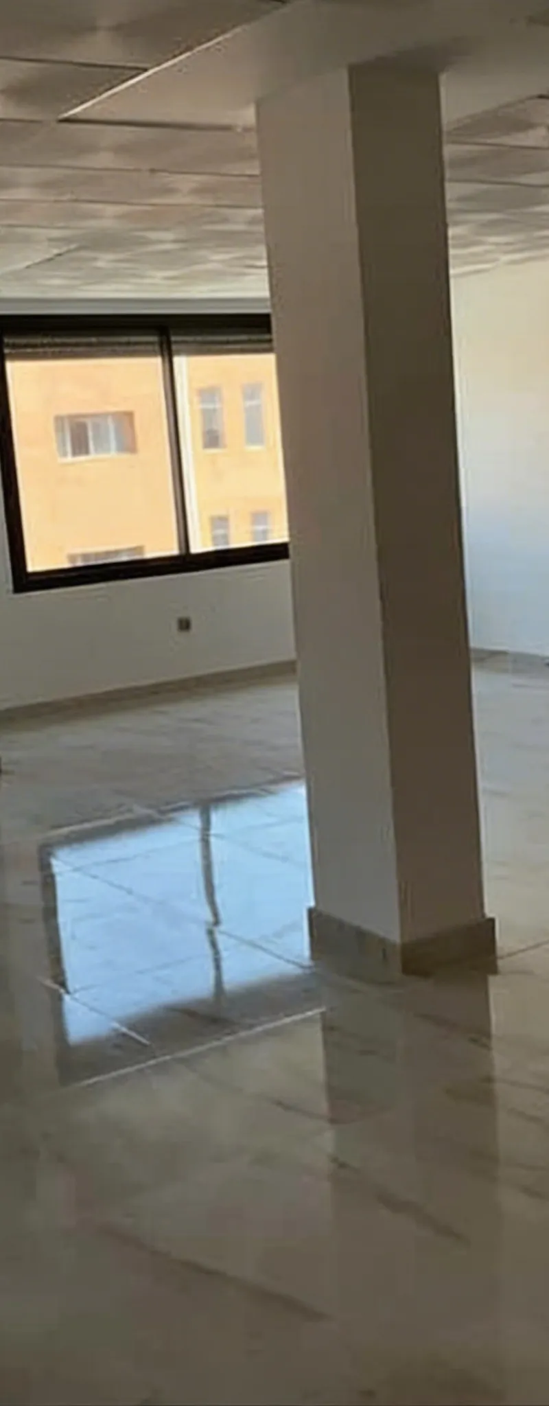142796-Vente Bureau à Casablanca Ain Sebaa de 98 m