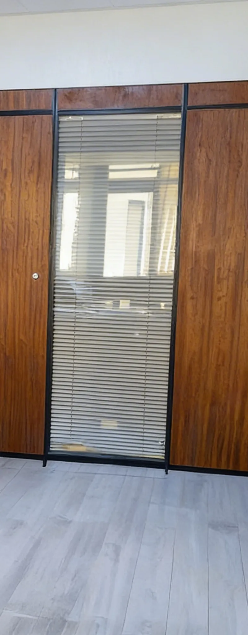 Bureaux professionnels 101 m² – Fès