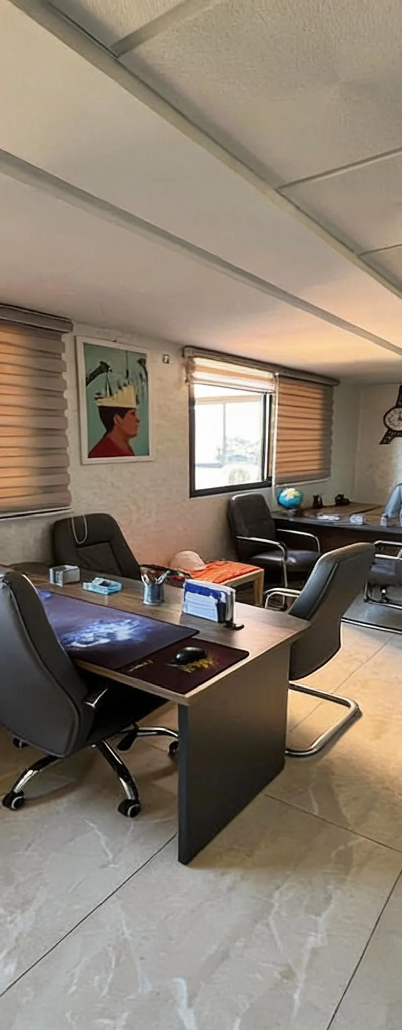 Bureau meublé à vendre