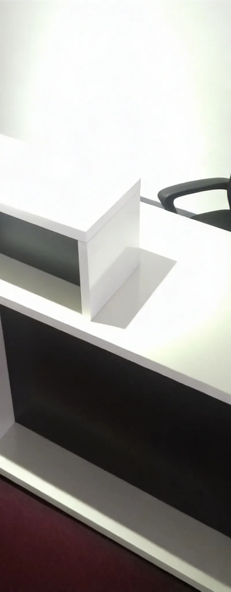 Bureau moderne et équipé à vendre