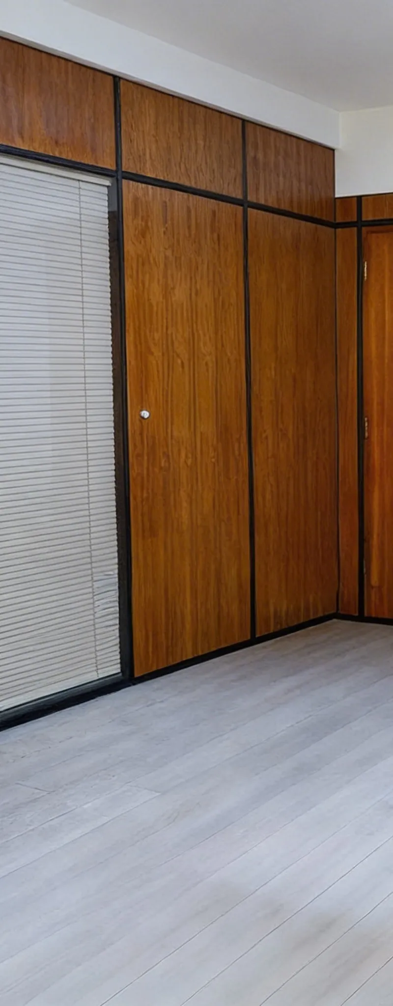Plateau professionnel 101 m2 lumineux – Fès
