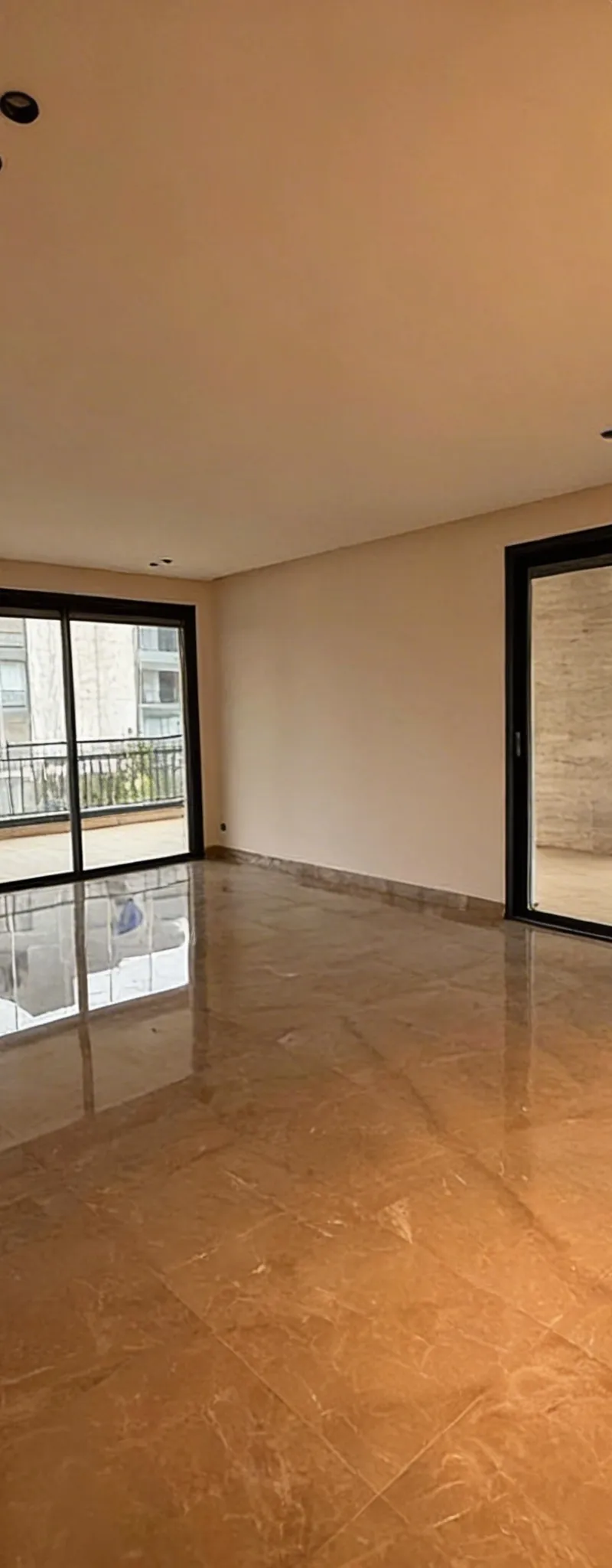 Prestigieux Appartement à louer à Souissi