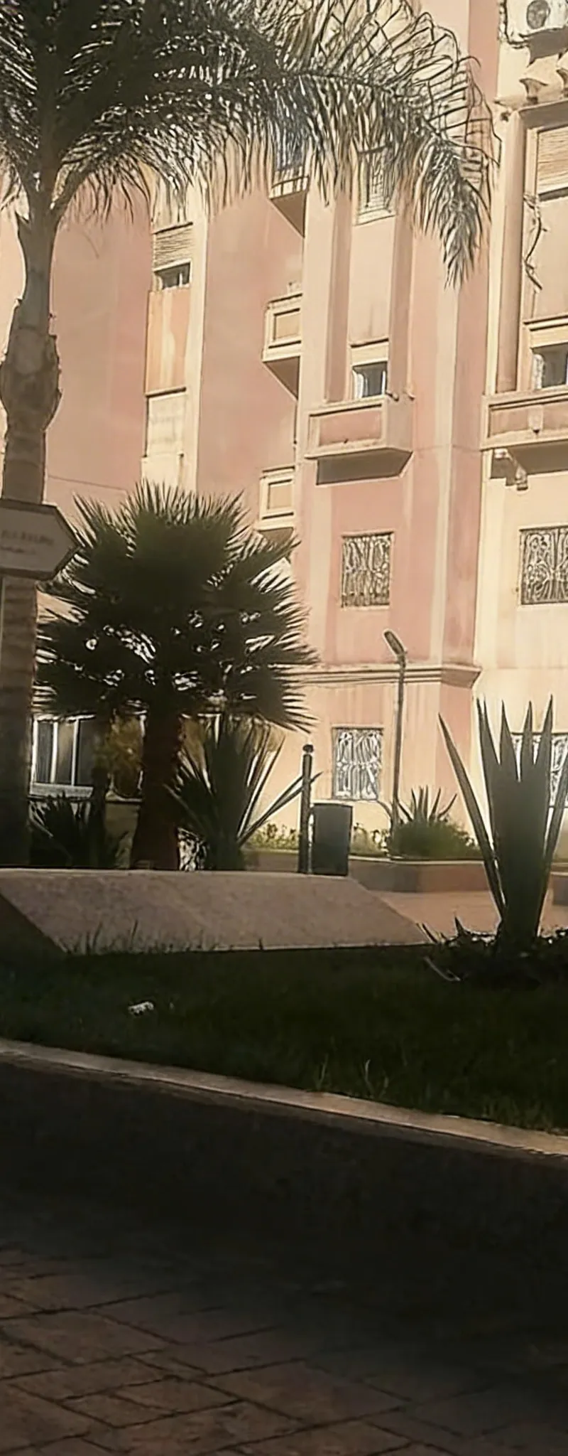 Appartement vide résidence fermée