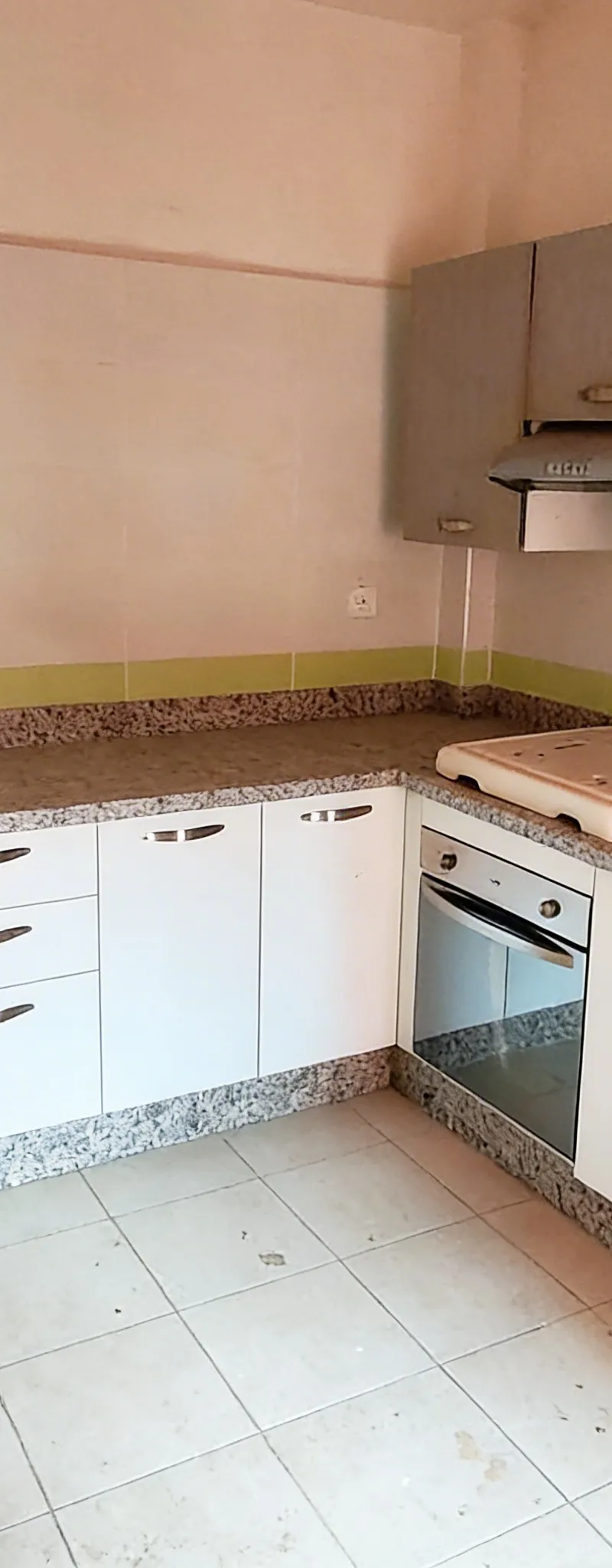 Appartement à louer 82 m² à Ain mezouar