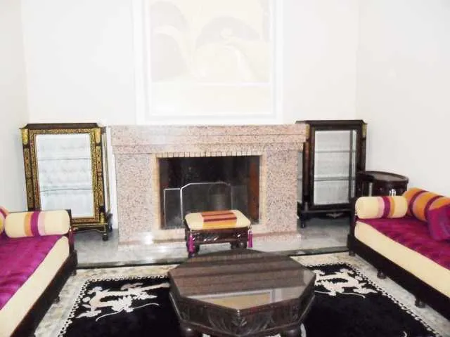 villa avec chauffage central à Souissi