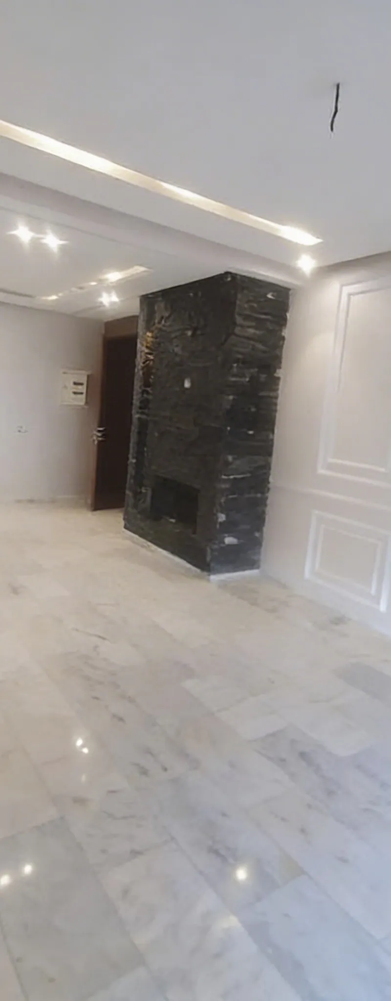 Appartement 3 ch vide NEUF à louer Menzeh