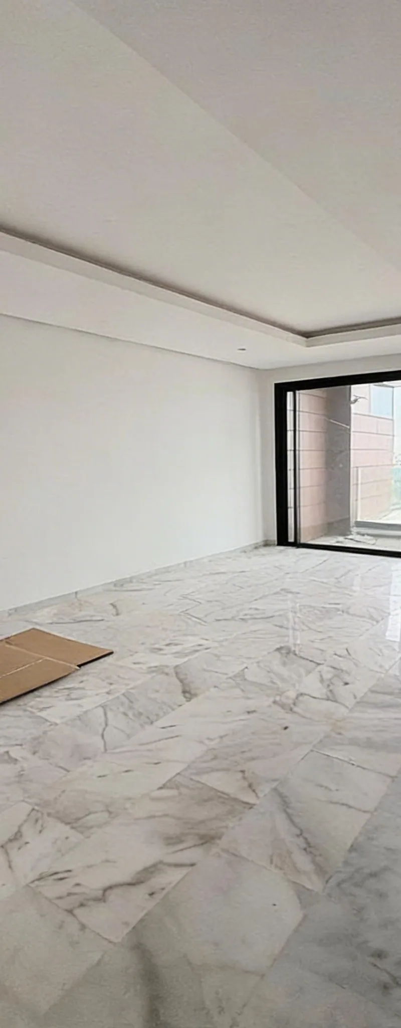 Location appartement vide à Quartier CFC