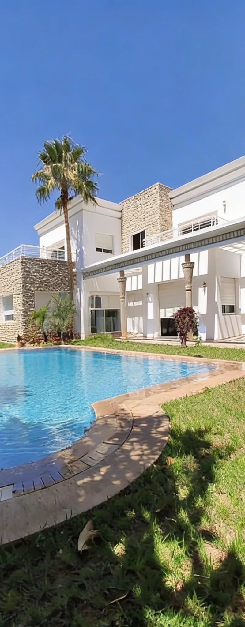 villa bureau à louer sur Souissi