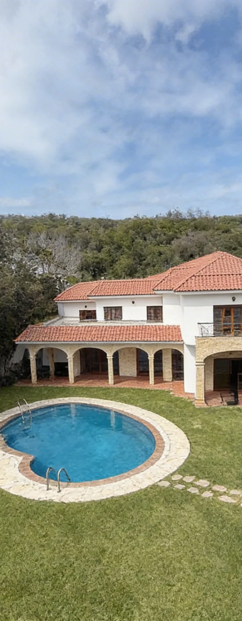 Belle Villa à Louer Souissi