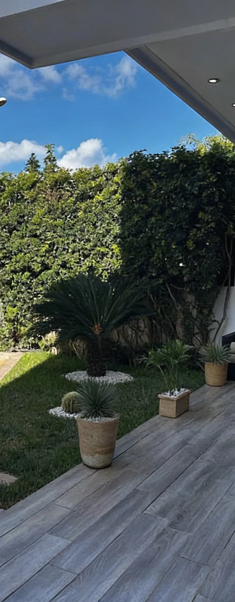 Location Exceptionnelle Villa Meublée de Luxe