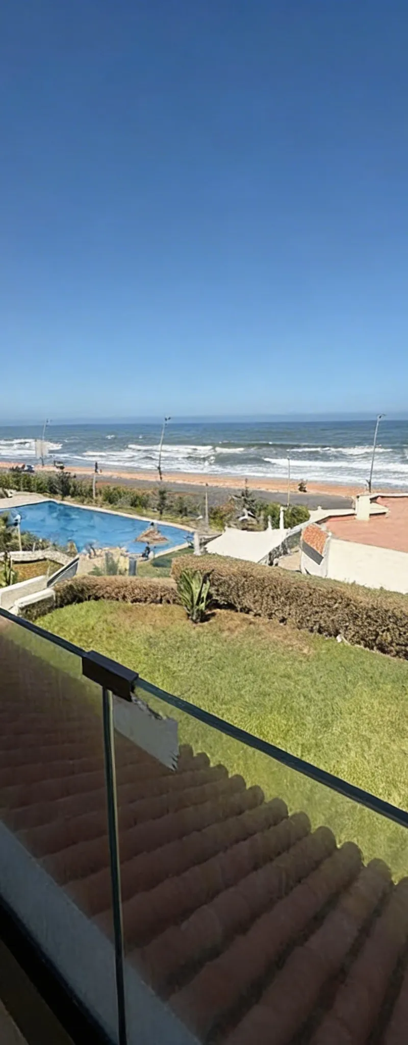 Villa luxueuse meublée à louer front de mer