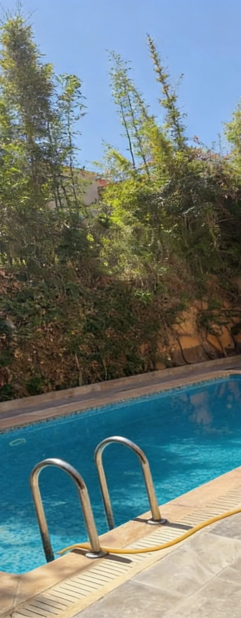 Location villa semi meublée