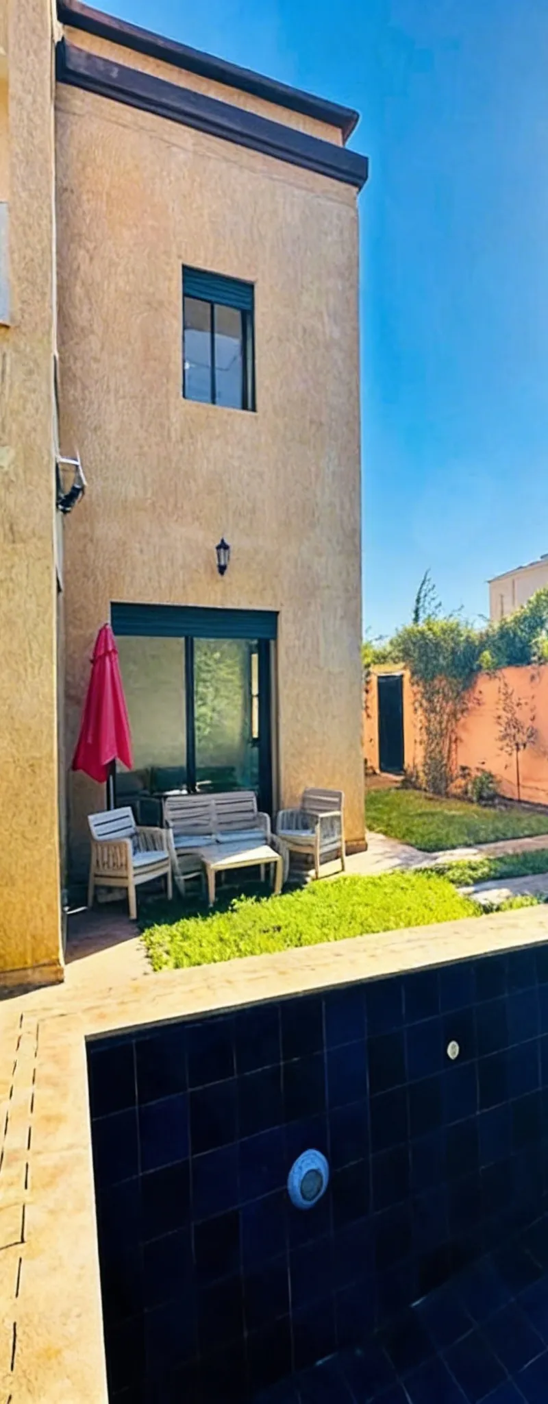 Magnifique villa meublée avec piscine privée Targa