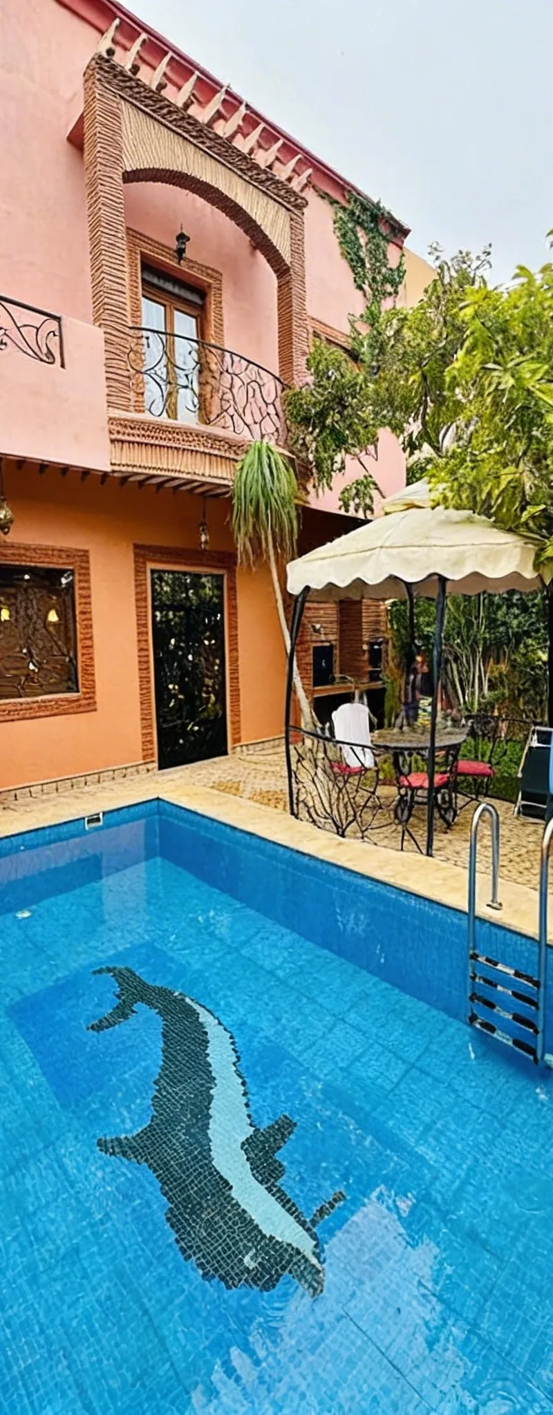 Superbe villa meublée avec piscine privée à Targa