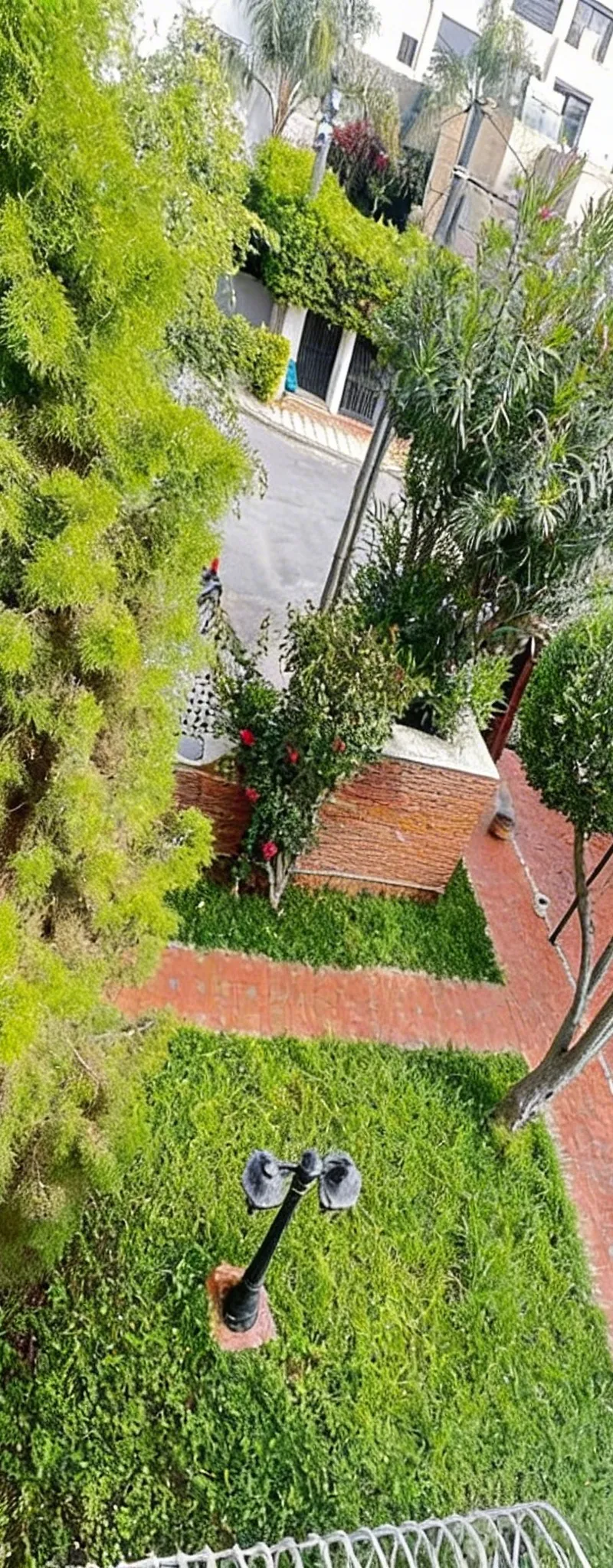 À louer Villa de 350 M2 - Oasis - vide