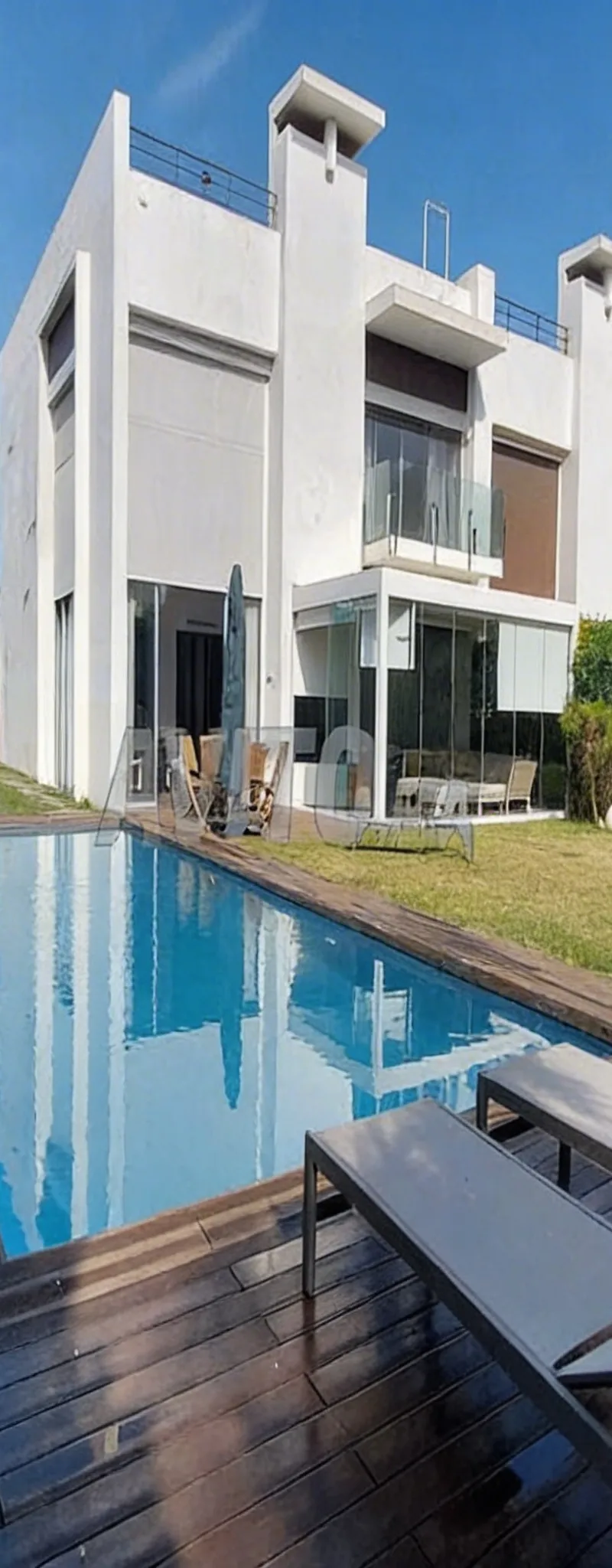 BELLE VILLA AVEC PISCINE A EDEN ISLAND BOUZNIKA