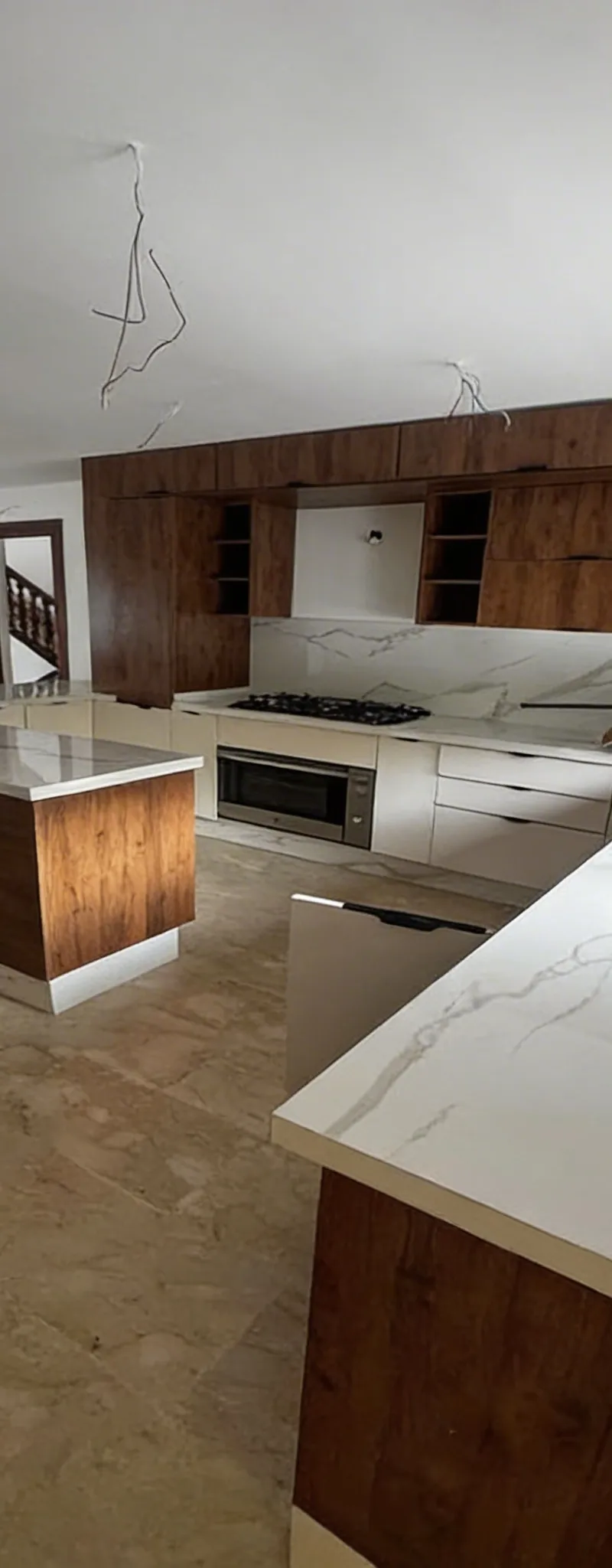 Villa de luxe 560m jamais habitée à rénover